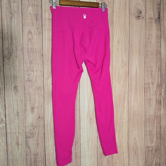 Spyder Active Pink Chafe Resistant Zip Pocket Leggings Size Small NWT - Picture 2 of 14